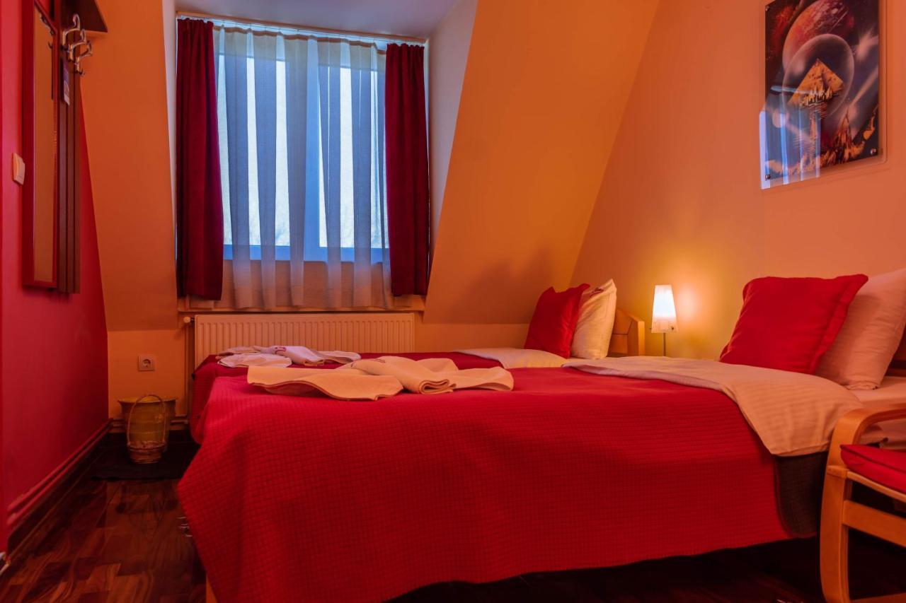 Garni Hotel Lama Kragujevac Eksteriør billede