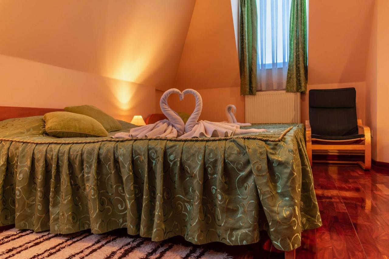 Garni Hotel Lama Kragujevac Eksteriør billede